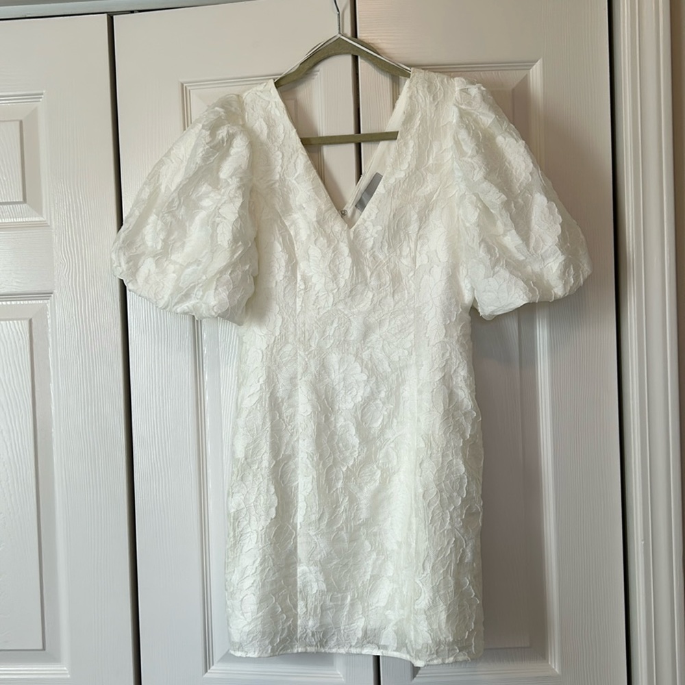 Hausen dress NWT